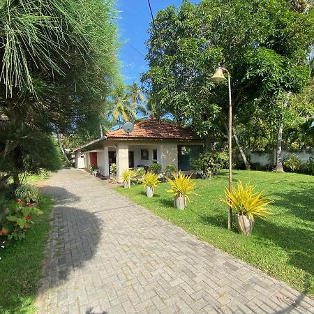 Lodge 87 Negombo Luaran gambar